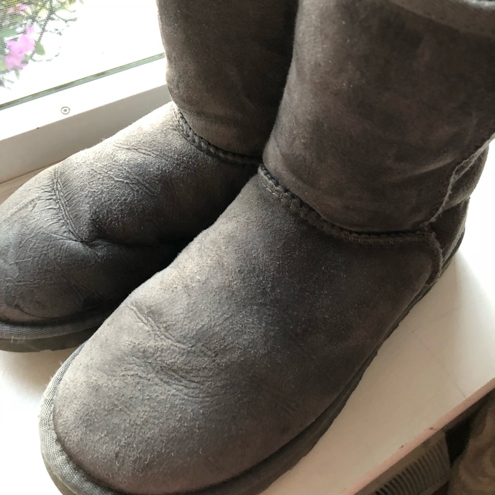 Uggs size 7